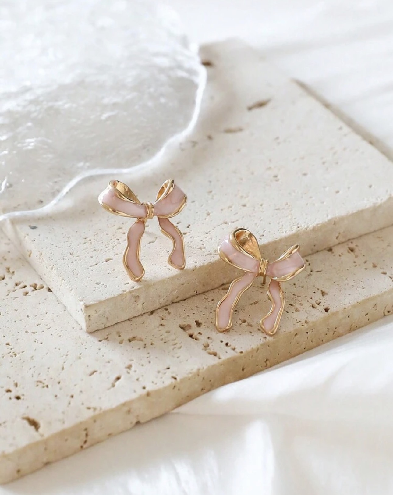 Bow Stud Earrings 